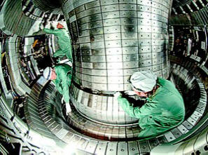 Vgradnja varnega fuzijskega reaktorja ITER 