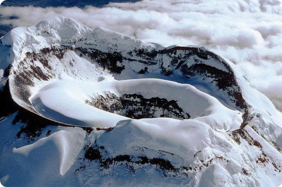 10 najzanimivejših vulkanov za plezanje