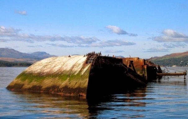 sunkenships03 12 potopljenih ladij, ki si jih je mogoče ogledati brez orodja za potapljanje