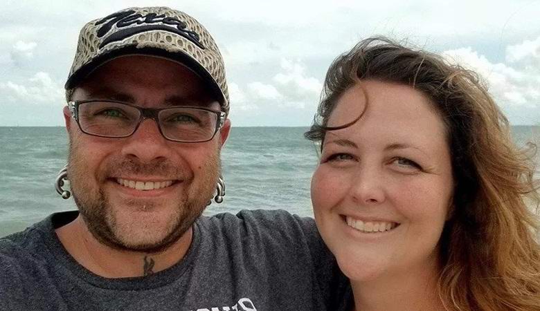 Američan je skoraj umrl, medtem ko ga je ugrizla odsekana kačja glava.