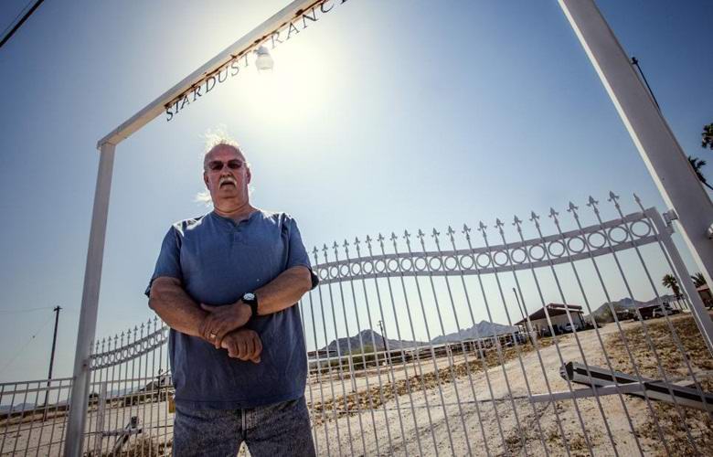 Američan prodaja ranč, ki privlači agresivne tujce