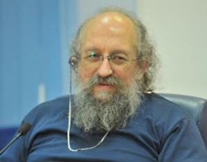 Anatoly Wasserman: Neizogibno bo prišla svetlejša prihodnost. Do leta 2020