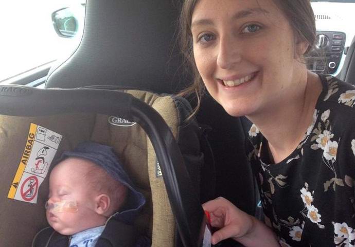 Angleščina je fotografirala duha nerojenega sina