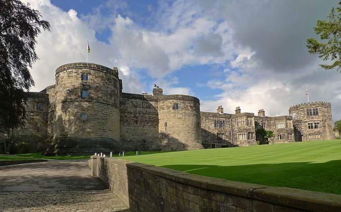 Angleški mesar je fotografiral duha srednjeveškega dekleta.