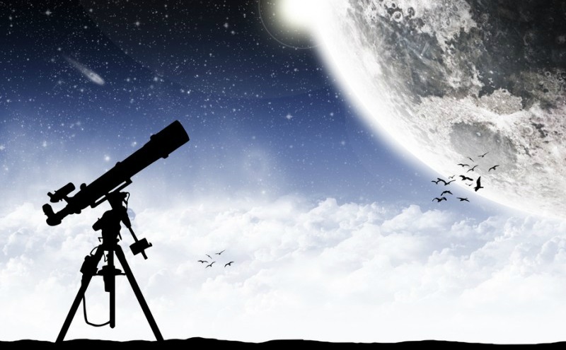 Astronom je na Luni odkril ogromen utripajoči vir svetlobe.