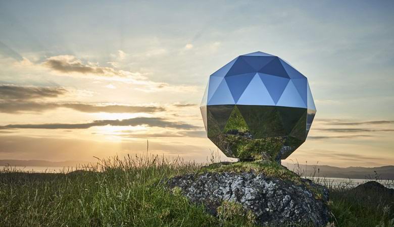 Astronomi kritizirali