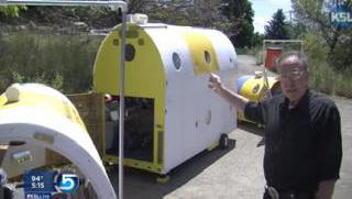 Nekdanji brezdomci so izumili prenosna zavetišča za vse, ki jih potrebujejo.