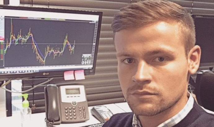 Britanec trdi, da njegova senca živi svoje življenje.