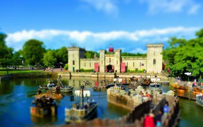 Britanci so fotografirali duha, ki preklinja zabaviščni park