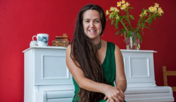 Britanka se je poročila sama