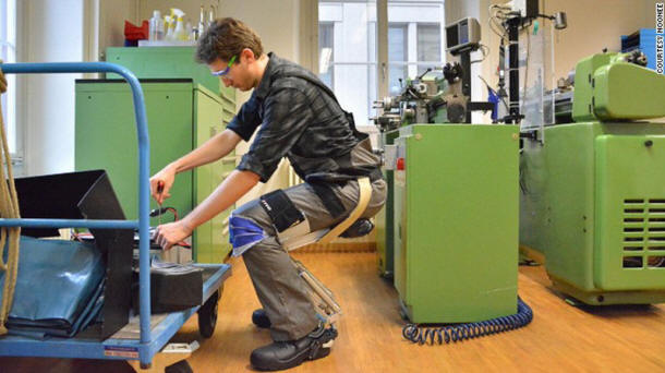 140811131609-stol brez stola-5-vodoravno-galerija