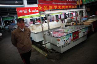 Število žrtev ptičje gripe H7N9 na Kitajskem je preseglo 20 ljudi