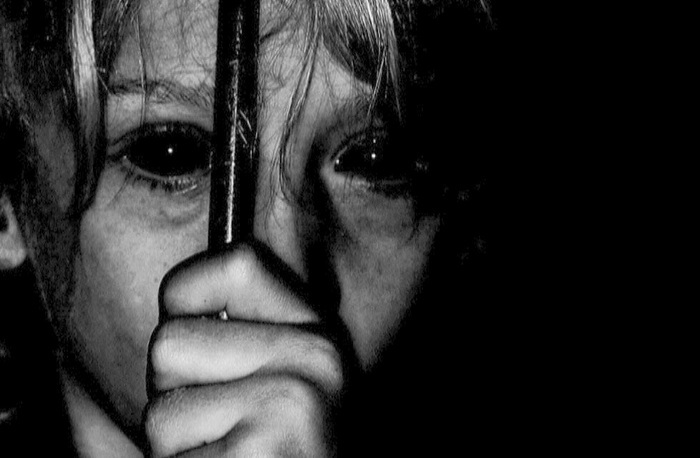 Otroci s črnimi očmi: ali je mogoče pobegniti od njih?