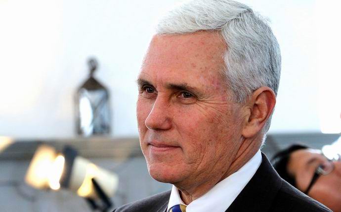 Hči ameriškega guvernerja se ne odraža v ogledalih?