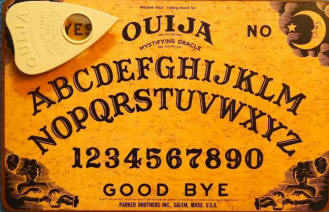 Izganjalci odsvetujejo nakup čarovniških desk do božiča