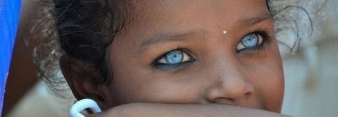 Te navadne in tako nenavadne oči.