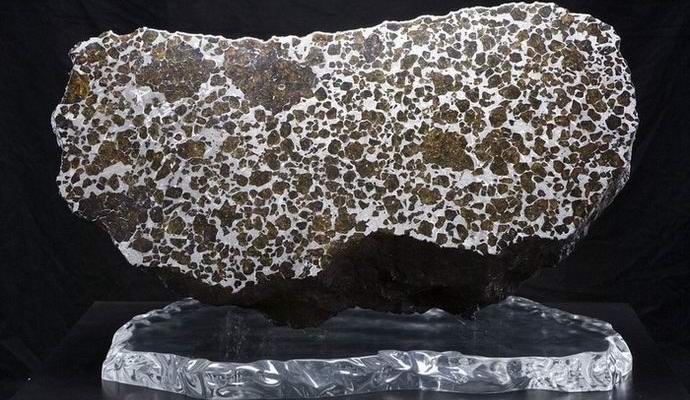 Fukan - najredkejši zaklad nezemeljskega izvora