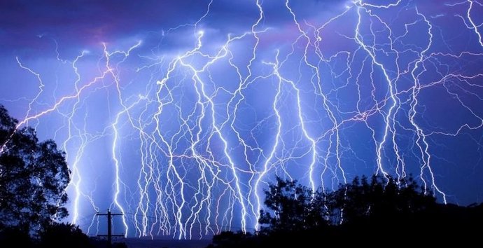 Grom in strela - nebeška kazen