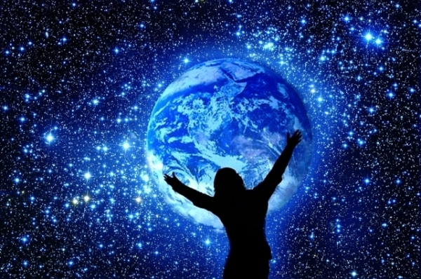 Homo Galacticus: kako bo prostor oblikoval ljudi prihodnosti 