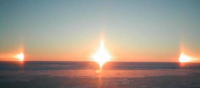 In zgodil se je čudež - sonce se je dvignilo, bolje rečeno - kar tri.