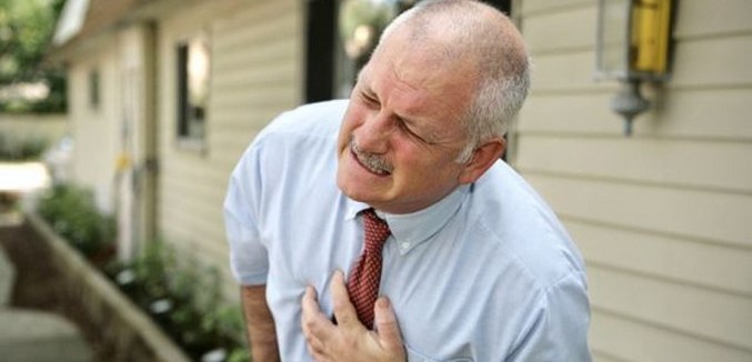 Srčni infarkt na zapuščenem kraju: kaj storiti?