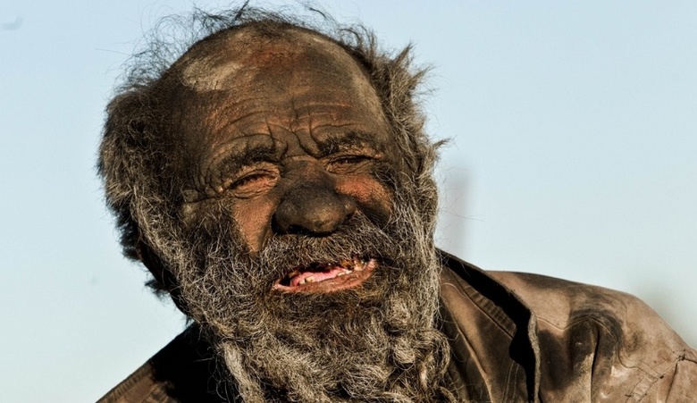 Iranski potepuh ni opran že 60 let