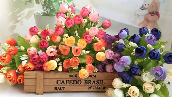 ali je mogoče doma hraniti umetne rože na tablah 