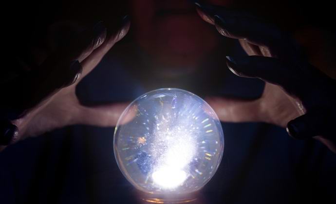 Umetna inteligenca se uči napovedovati prihodnost.