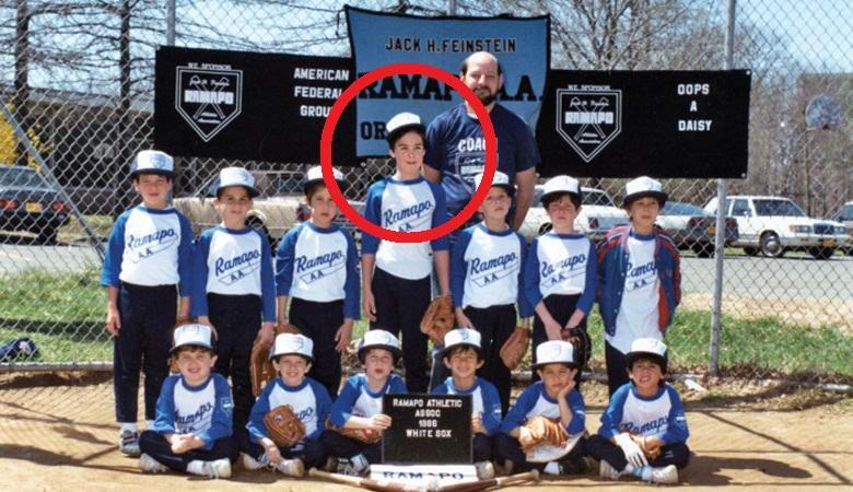 Zgodba o človeku, ki je puberteto preživel v dveh letih