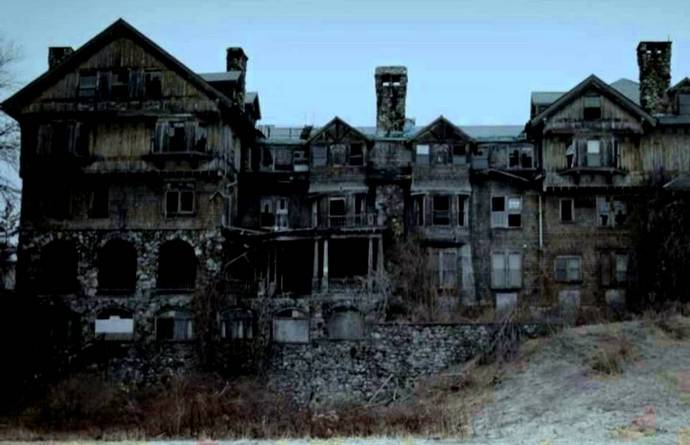 Zgodba o prekletem dvorcu Culbertsonu