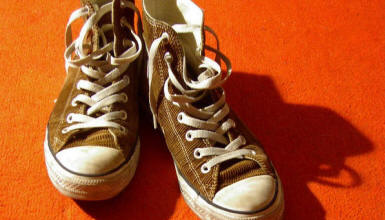 Cambridge izumitelj je ustvaril čevlje z navigatorjem