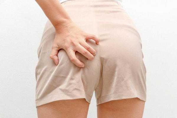 Zakaj srbi desna zadnjica 