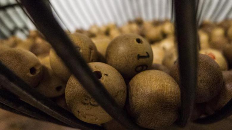 Kakšen blagoslov je osvojiti večmilijonski džekpot! Kakšna nesreča ...