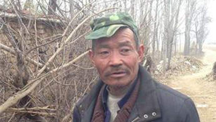 Kitajski kmet je zgradil stolp duhov