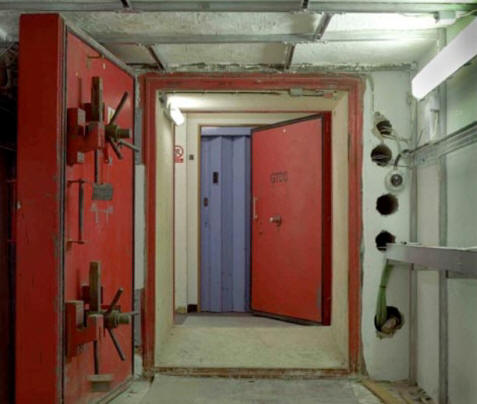 Konec sveta: 10 osamljenih krajev, ki povečujejo možnosti za preživetje (10 fotografij) (5)