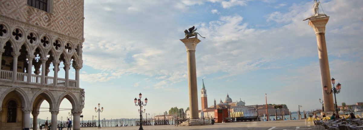 Koronavirus: vsaj 80% prebivalstva države mora izpolnjevati karanteno za nadzor bolezni COVID-19 