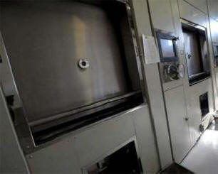 Krematoriji oskrbujejo planet z železom, pridobljenim iz trupel