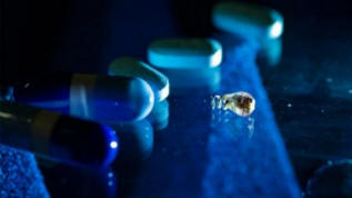 Drobni vsadki v živčnem sistemu lajšajo depresijo.