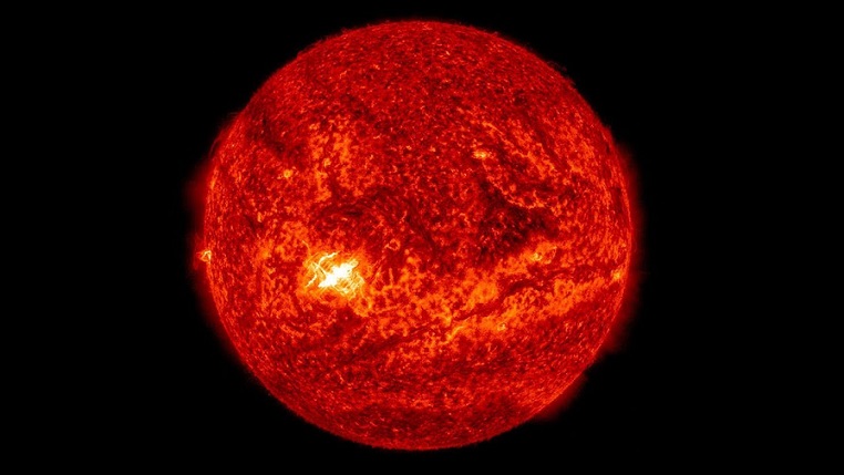 Veliki NLP skrival sonce (VIDEO)