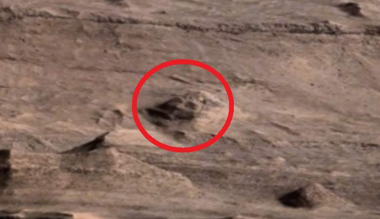 Obraz faraona na Marsu je prizadel virtualne arheologe.