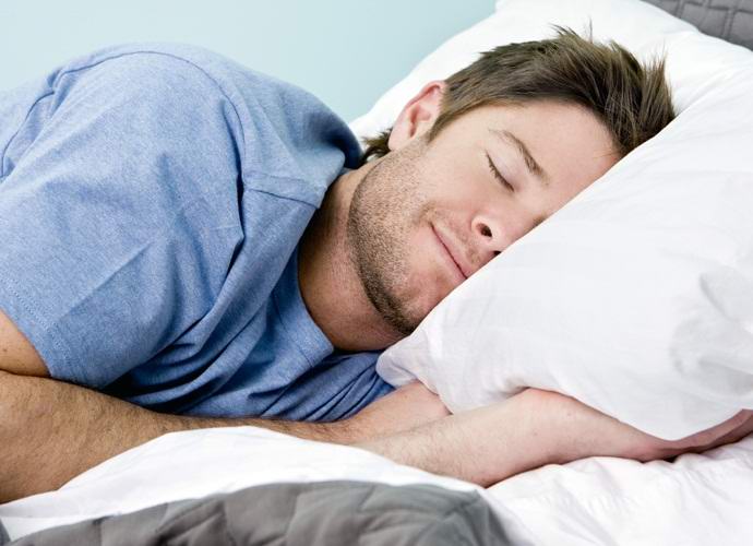 Ljudje z vsega sveta sanjajo o isti skrivnostni neznanki.