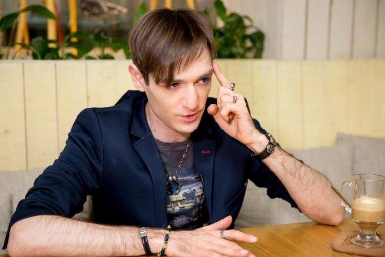 Čarovnik Aleksander Šeps ponovno prerokuje težave. Toda ali je vredno verjeti?