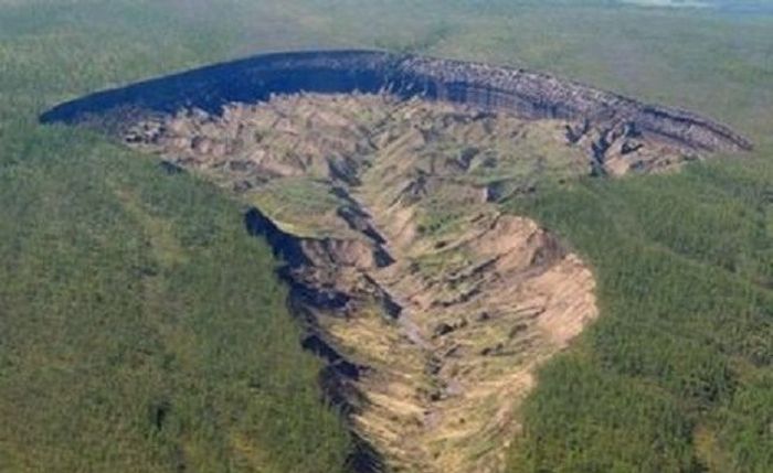 Ali bi to lahko bil začetek svetovne katastrofe?