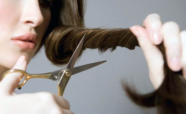 si lahko sama strižem lase 