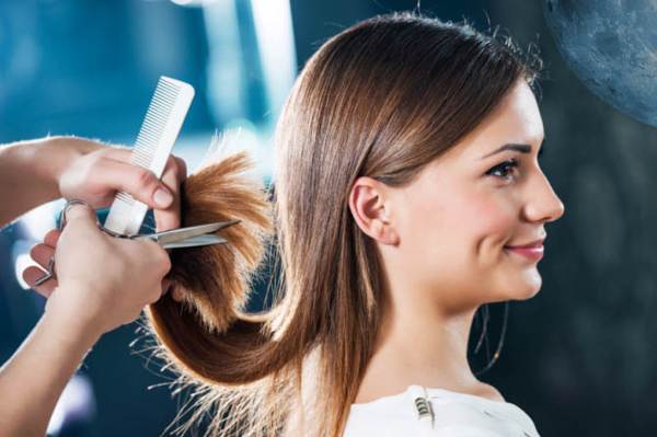 ali je mogoče zvečer strizati lase 