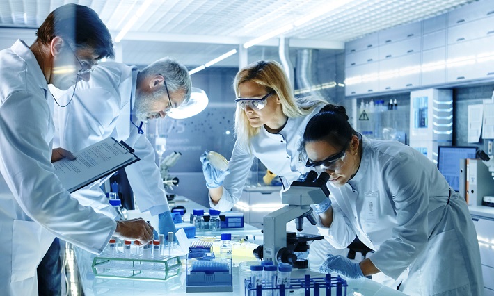 Prvič so na 3D-tiskalniku natisnili človeško kožo s krvnimi žilami.