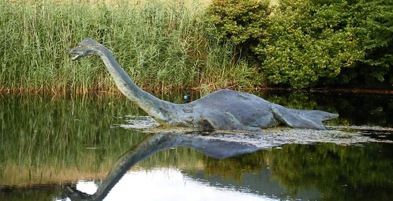 Na kitajskem jezeru je bila posneta pošast