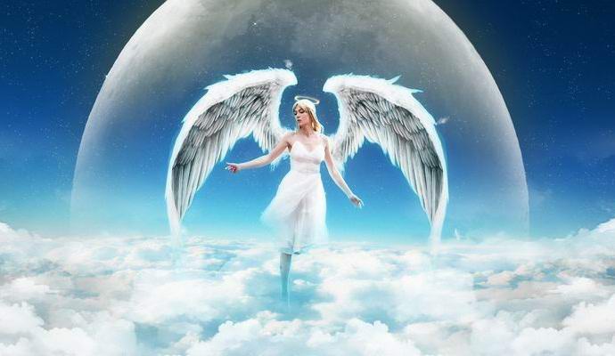 V videoposnetku je bil posnet angel, ki se sprehaja skozi oblak