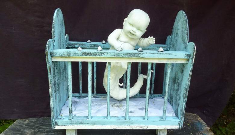 V videu: skrivnostna entiteta preprečuje, da bi otrok spal.