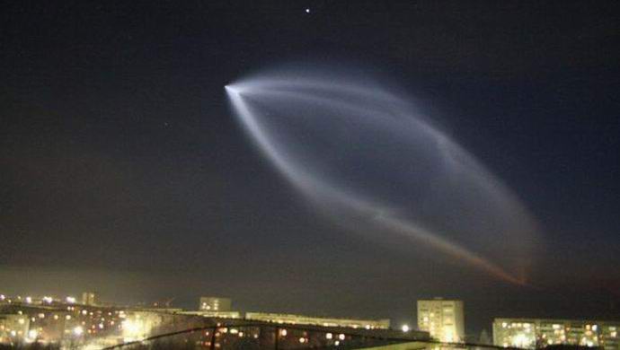 NLP opažen nad Omskom